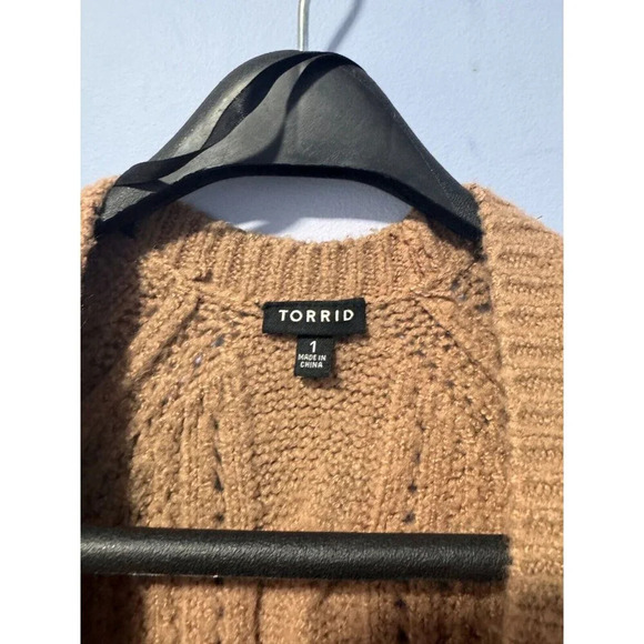 Torrid cardigan wool/acrylic blend tan size 1  ladies - Picture 2 of 3